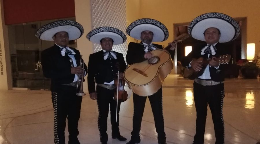 mariachicoculadelarievieramaya-1